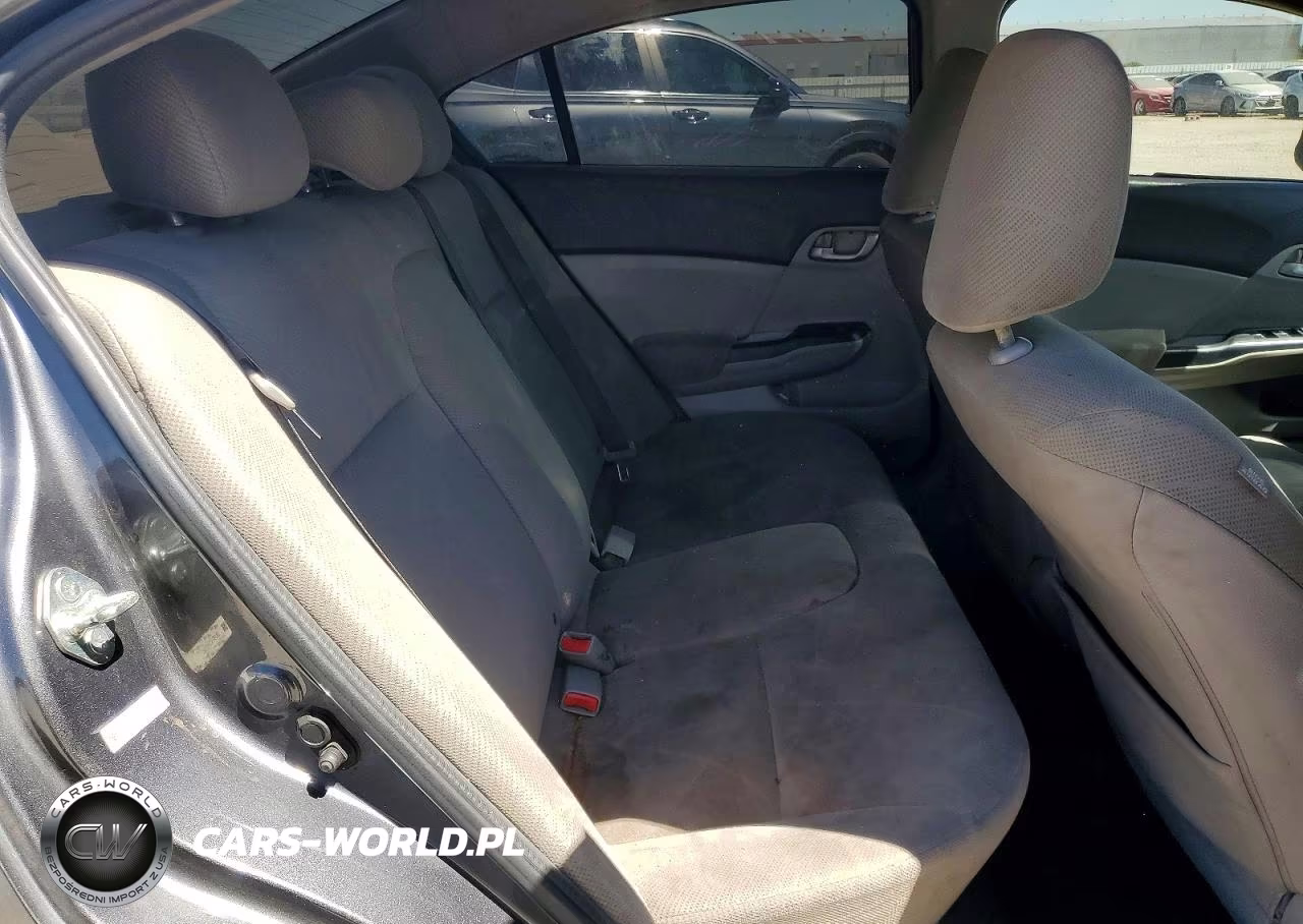 2012 Honda Civic VIN:2HGFB2F57CH603242 - 10