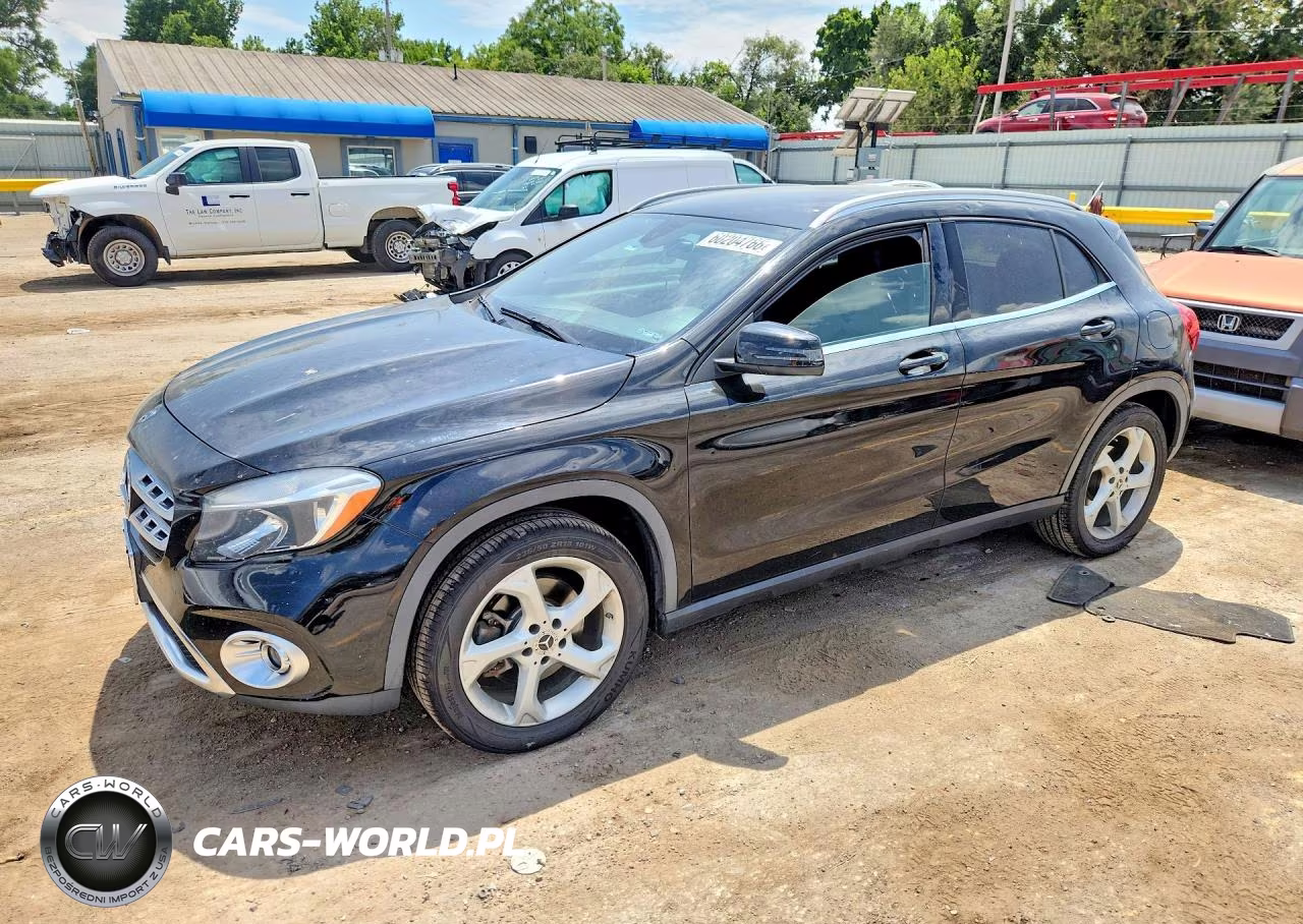 2019 Mercedes-Benz Gla 250 4Matic – zdjęcie 1 z 13