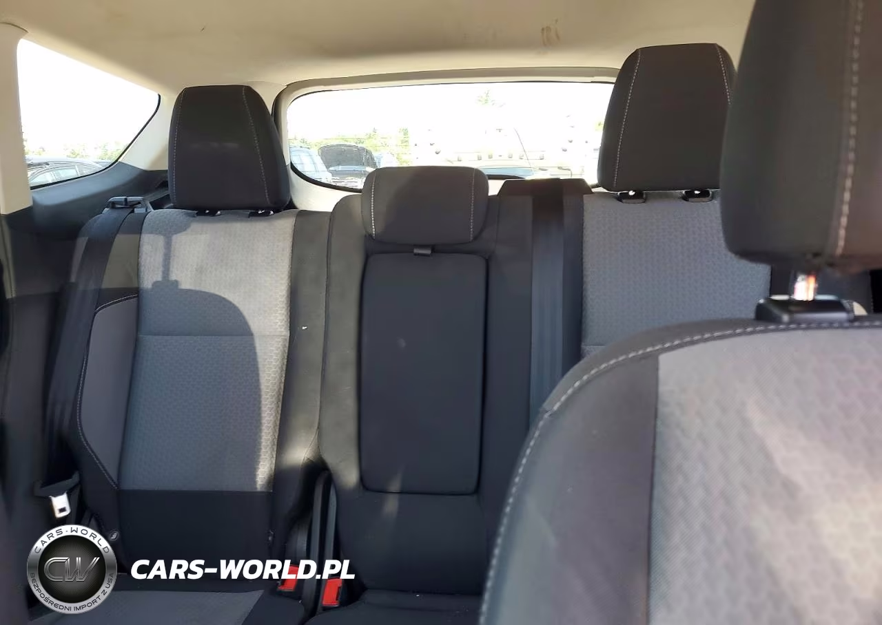 2017 Ford Escape Se VIN:1FMCU9GD0HUB05720 - 10