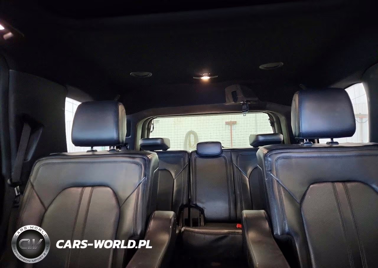 2018 Ford Expedition Limited VIN:1FMJU2AT7JEA19187 - 10