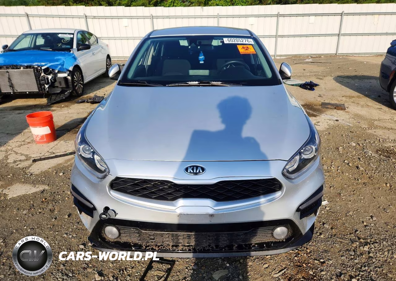 2019 Kia Forte Lxs VIN:3KPF24AD0KE104804 - 5