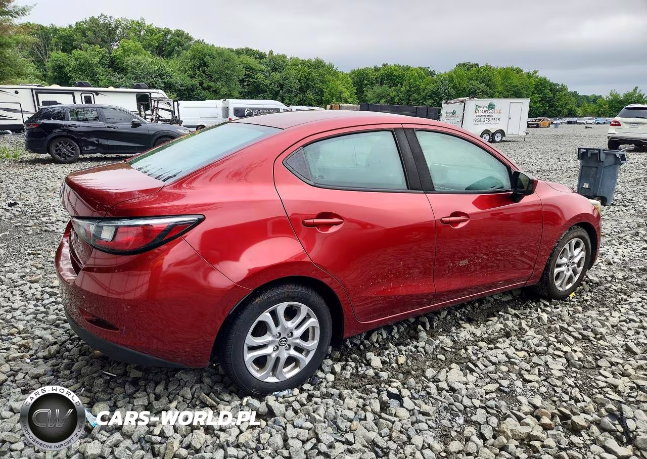 2018 Toyota Yaris Ia Base VIN:3MYDLBYVXJY326255 - 3