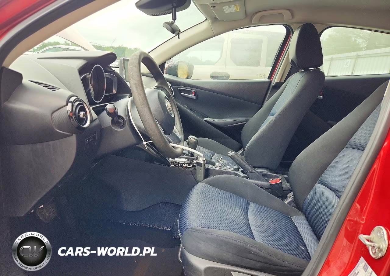 2018 Toyota Yaris Ia Base VIN:3MYDLBYVXJY326255 - 7