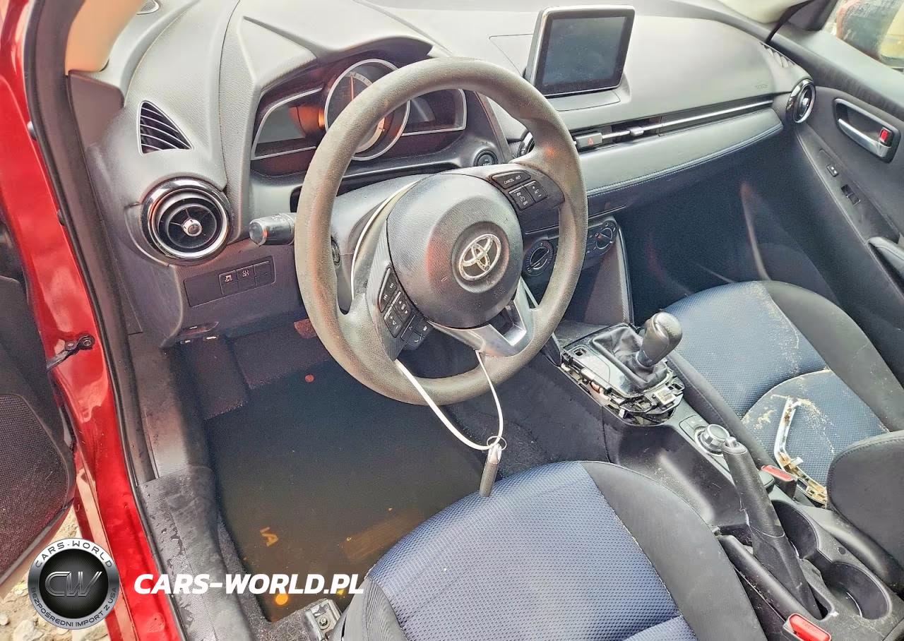 2018 Toyota Yaris Ia Base VIN:3MYDLBYVXJY326255 - 8