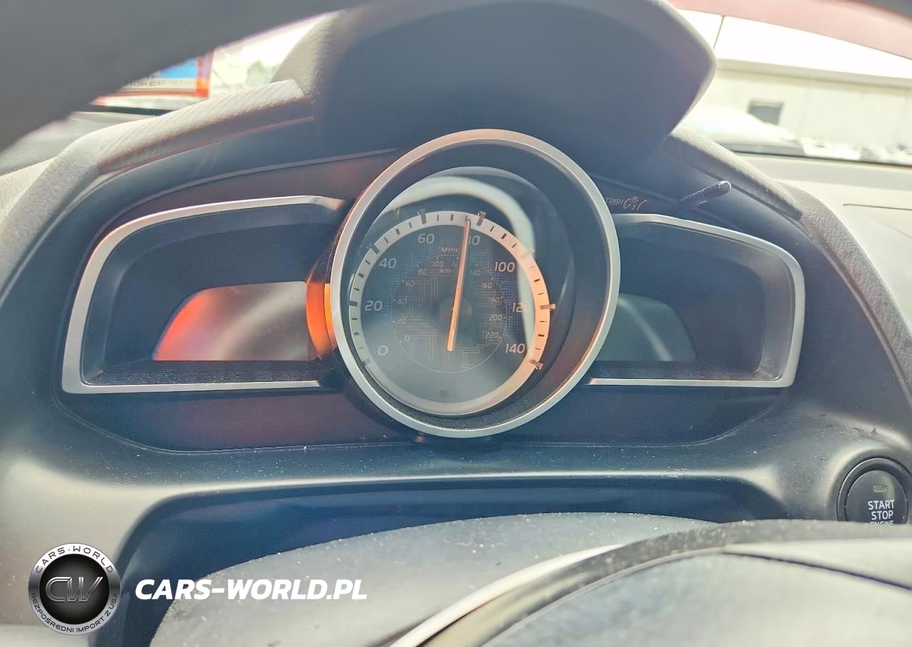 2018 Toyota Yaris Ia Base VIN:3MYDLBYVXJY326255 - 9