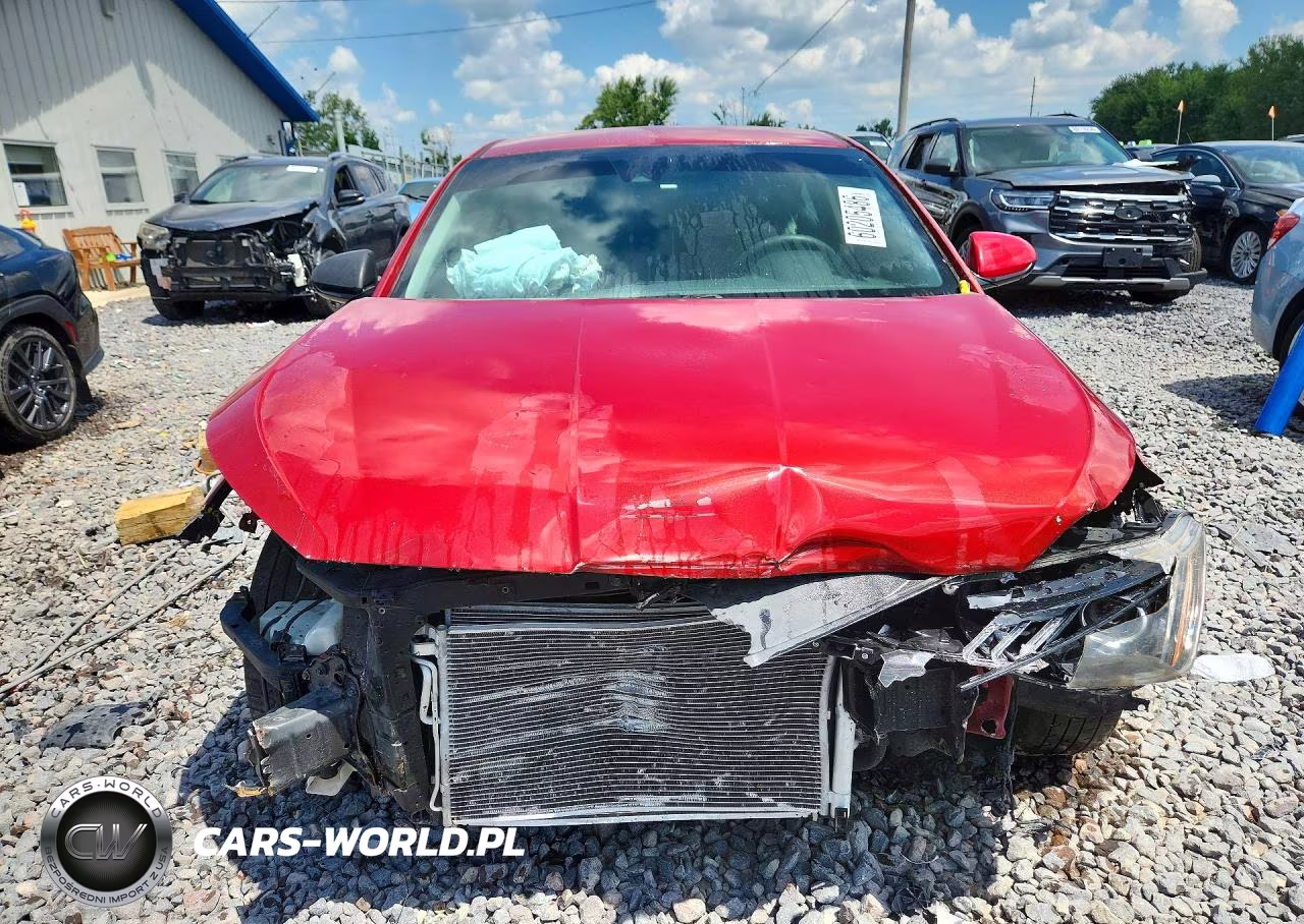 2019 Hyundai Elantra Sel VIN:KMHD84LF6KU744808 - 5