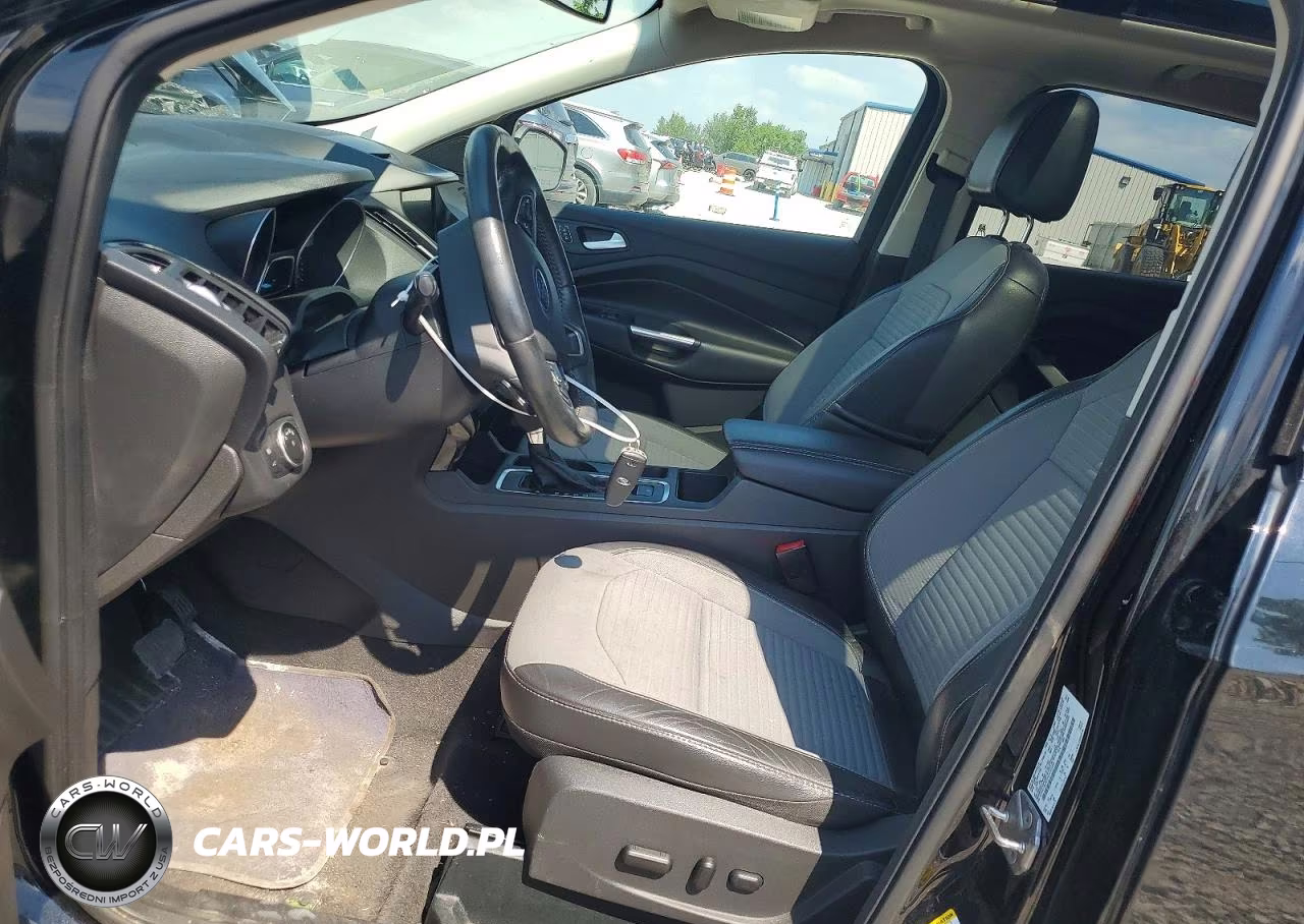 2017 Ford Escape Titanium VIN:1FMCU9JD1HUC77294 - 7