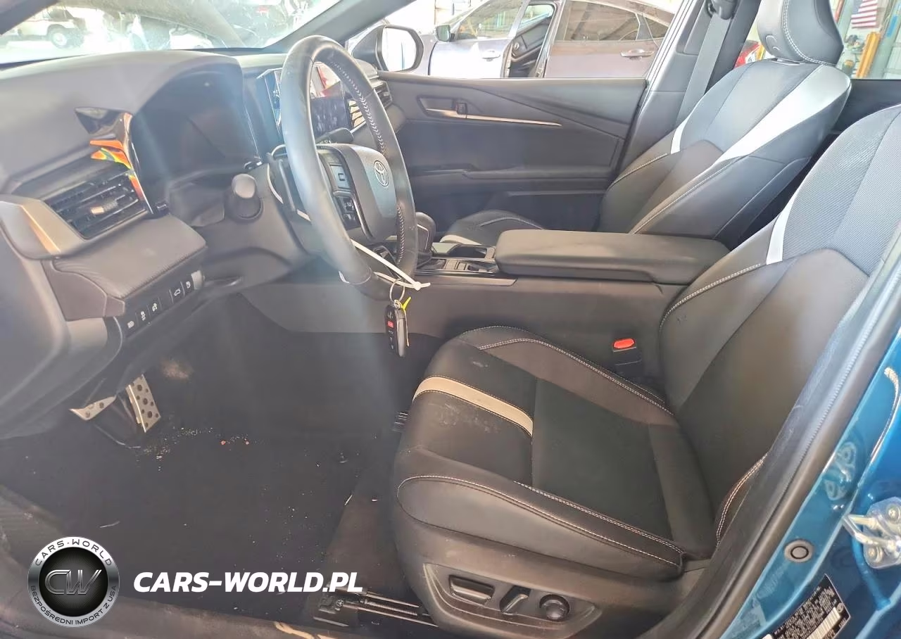 2025 Toyota Camry Se VIN:4T1DAACK2SU611754 - 7
