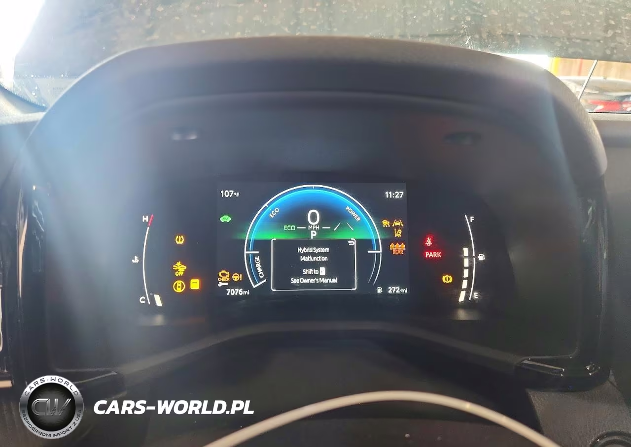 2025 Toyota Camry Se VIN:4T1DAACK2SU611754 - 9