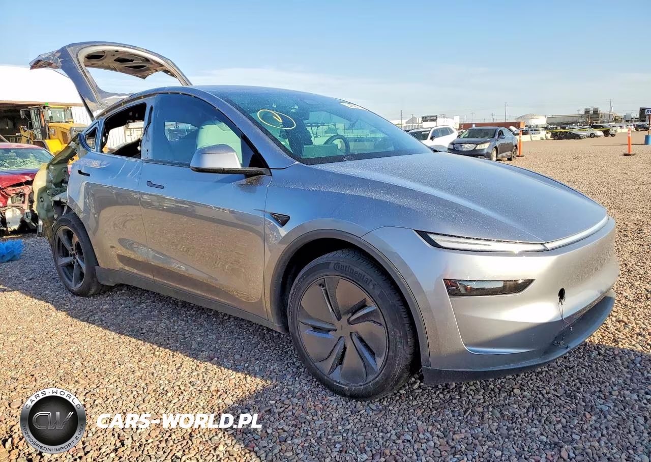 2026 Tesla Model Y VIN:7SAYGDED8TF575439 - 4
