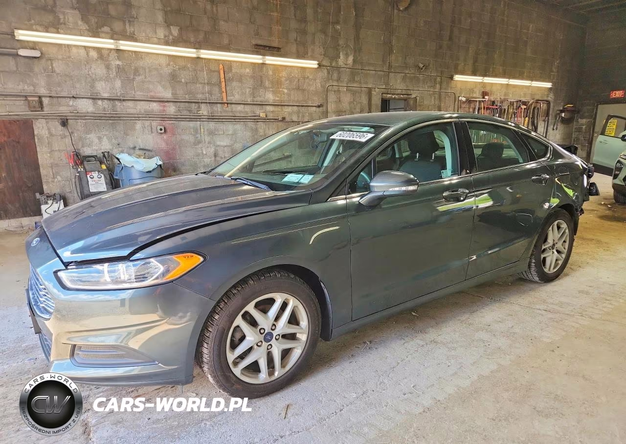 2016 Ford Fusion Se – zdjęcie 1 z 13
