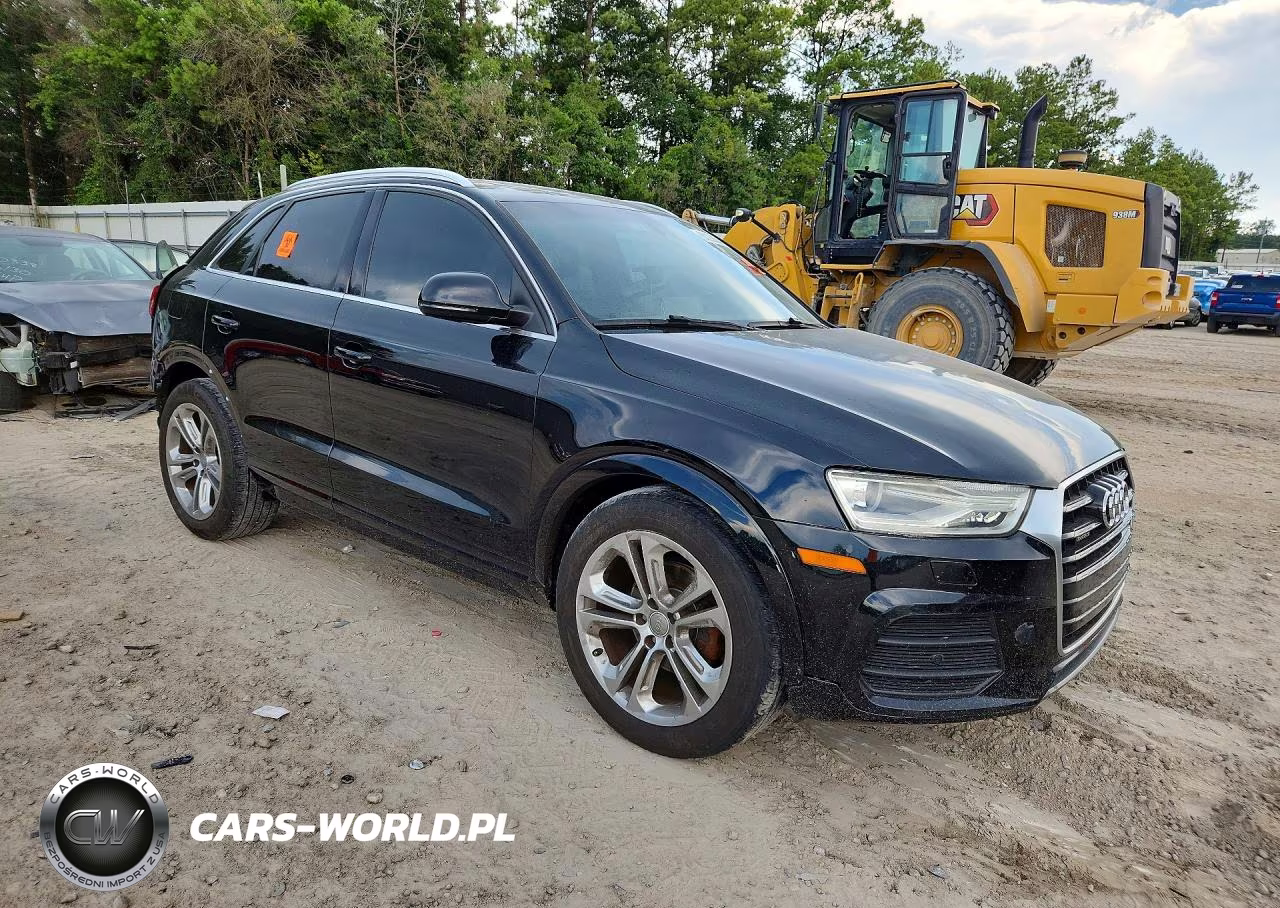 2016 Audi Q3 Premium Plus VIN:WA1EFCFS8GR017921 - 4