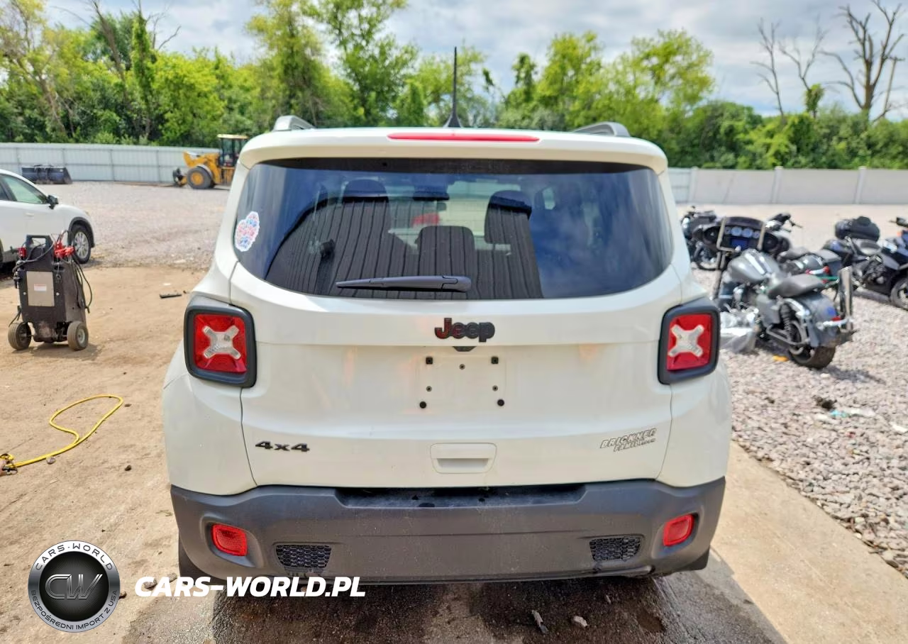 2023 Jeep Renegade Latitude VIN:ZACNJDB10PPP39080 - 6