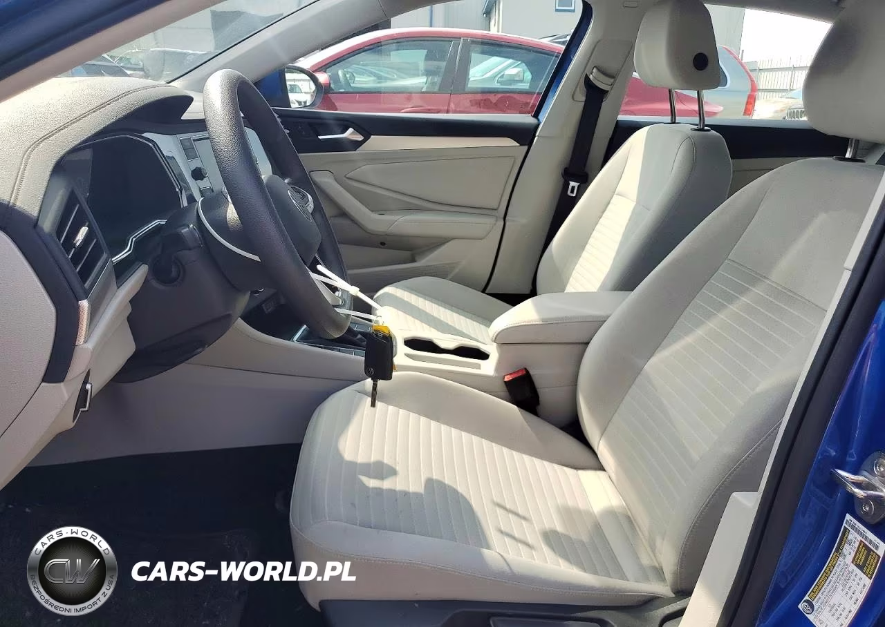 2023 Volkswagen Jetta VIN:3VW5M7BU7PM020673 - 7