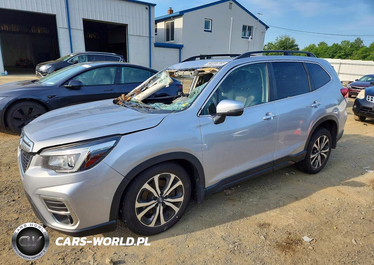 2019 Subaru Forester Limited – zdjęcie 1 z 13