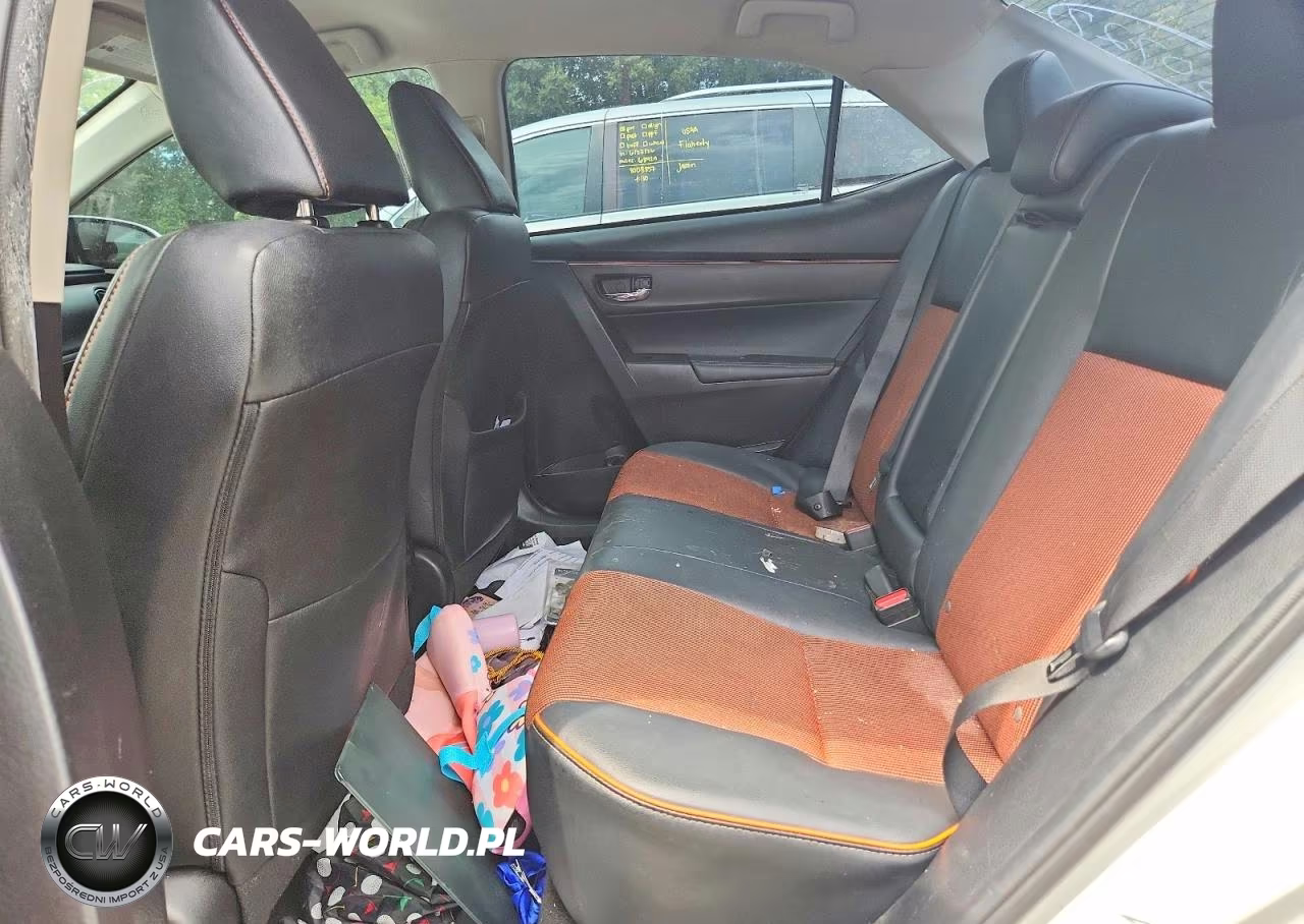 2017 Toyota Corolla Se VIN:5YFBURHE2HP687887 - 10