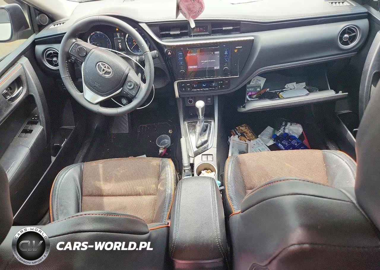 2017 Toyota Corolla Se VIN:5YFBURHE2HP687887 - 8