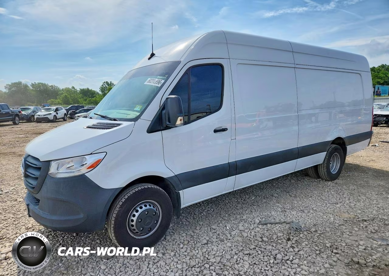 2024 Mercedes-Benz Sprinter 3500 – zdjęcie 1 z 13