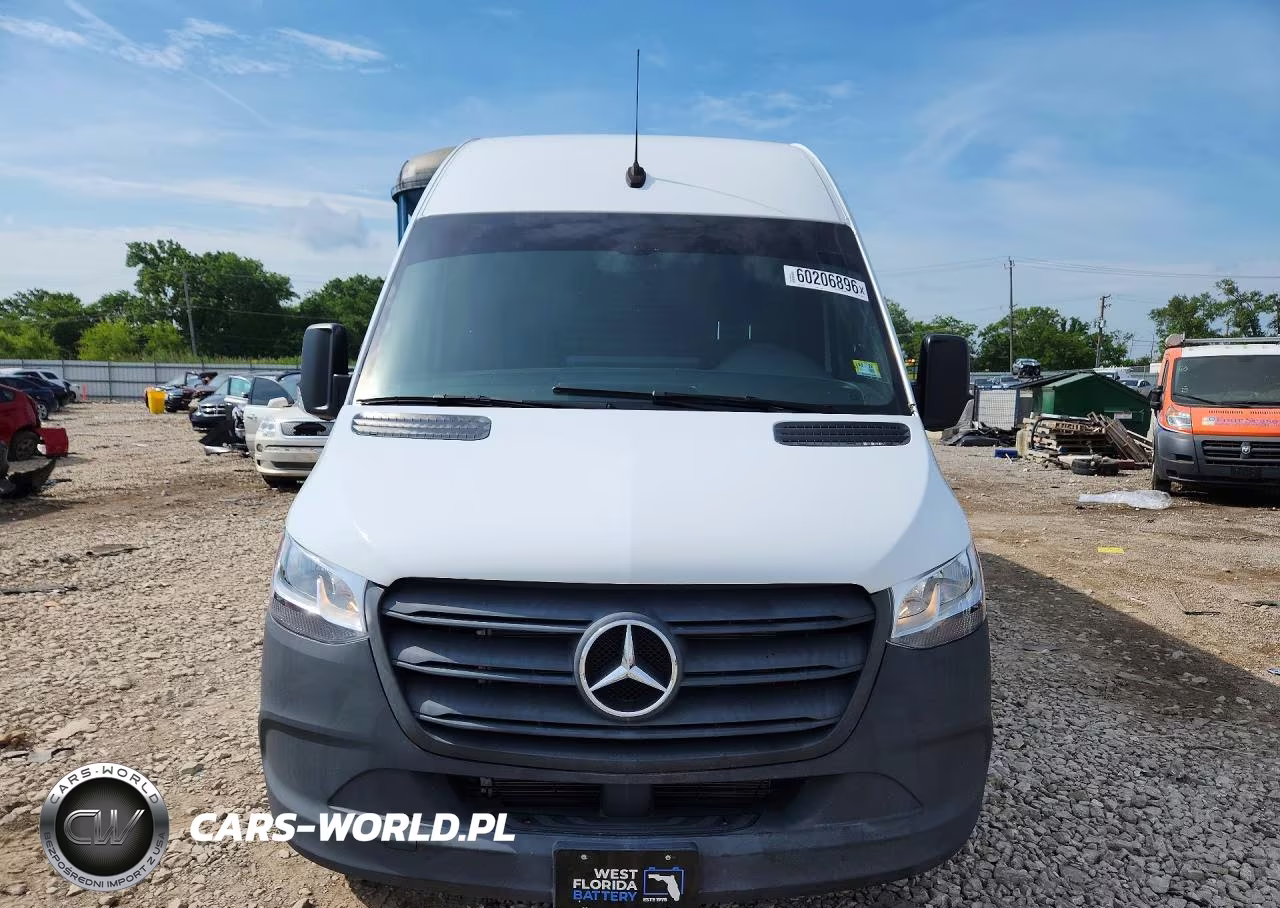 2024 Mercedes-Benz Sprinter 3500 VIN:W1Y8ND3Y2RT169974 - 5