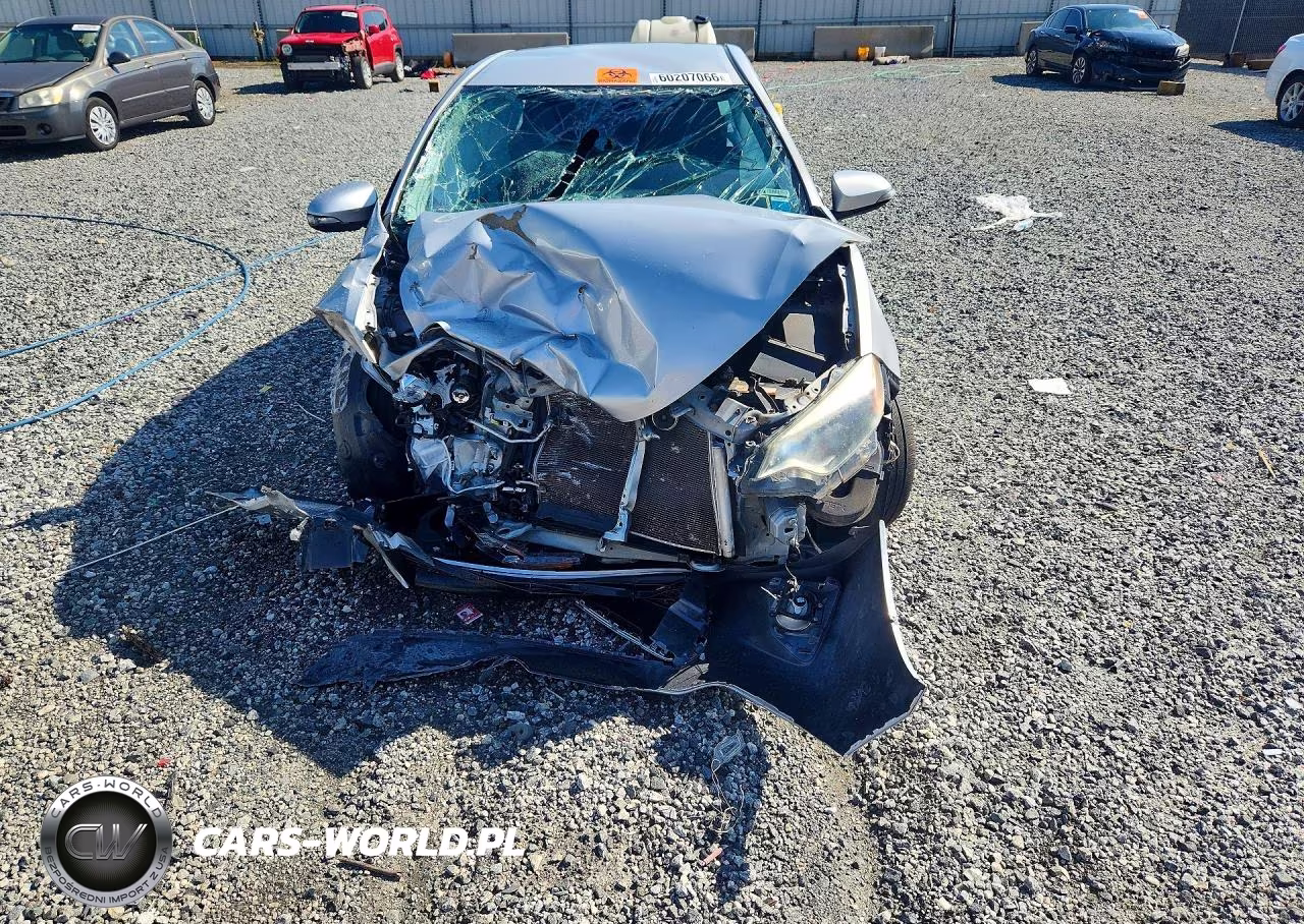 2014 Toyota Corolla S Plus VIN:2T1BURHE8EC163235 - 5