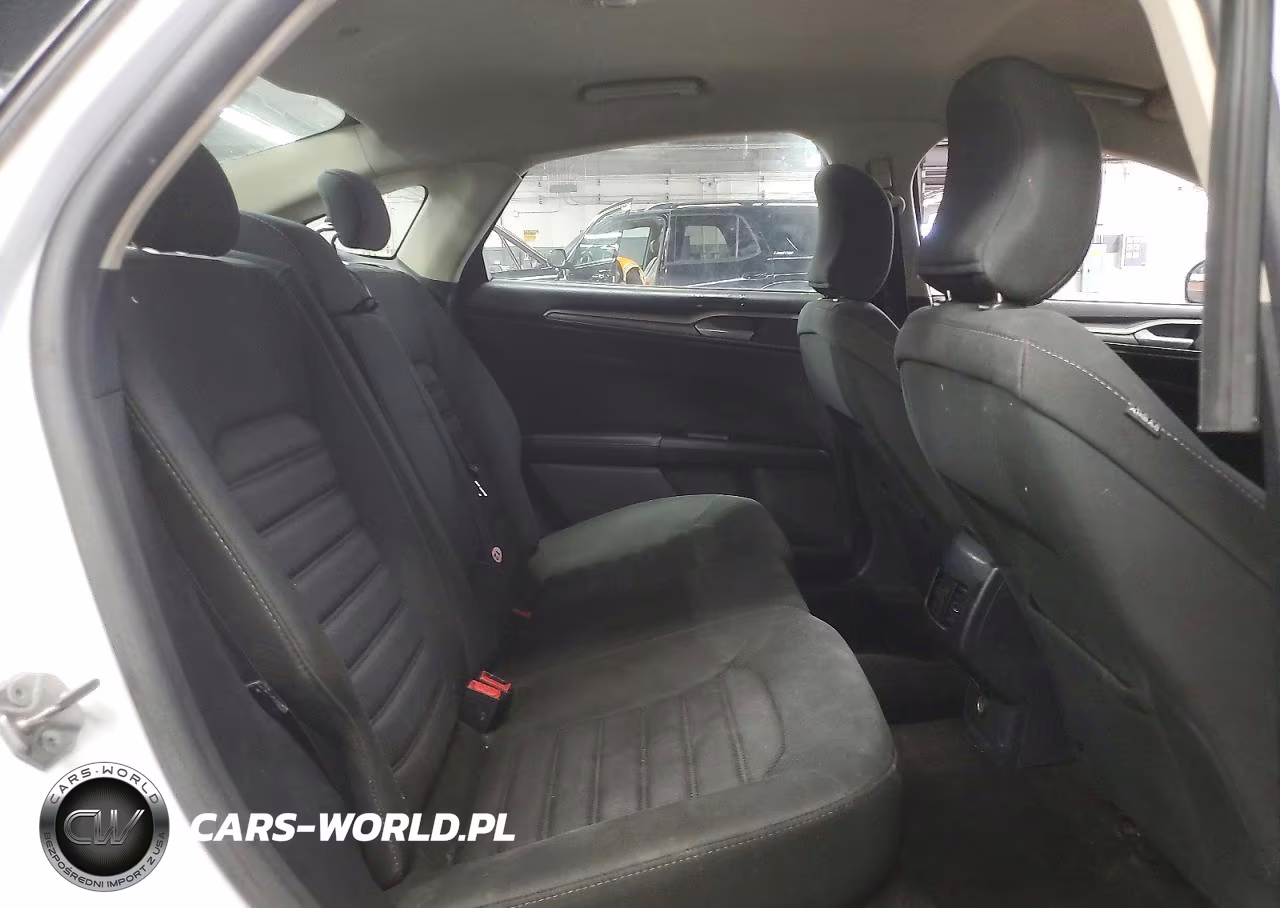 2017 Ford Fusion Se Hybrid VIN:3FA6P0LU0HR323342 - 10