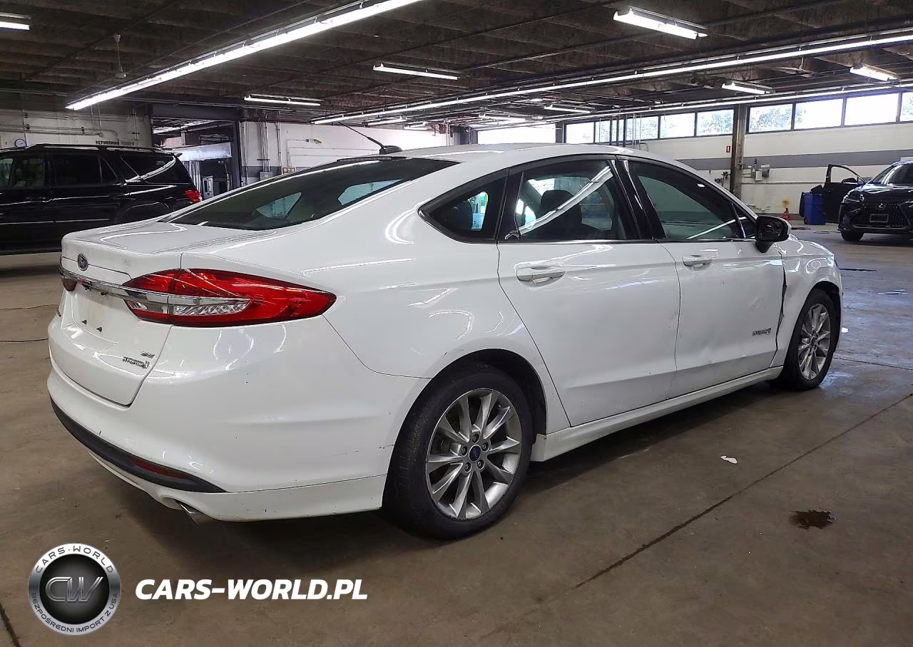 2017 Ford Fusion Se Hybrid VIN:3FA6P0LU0HR323342 - 3