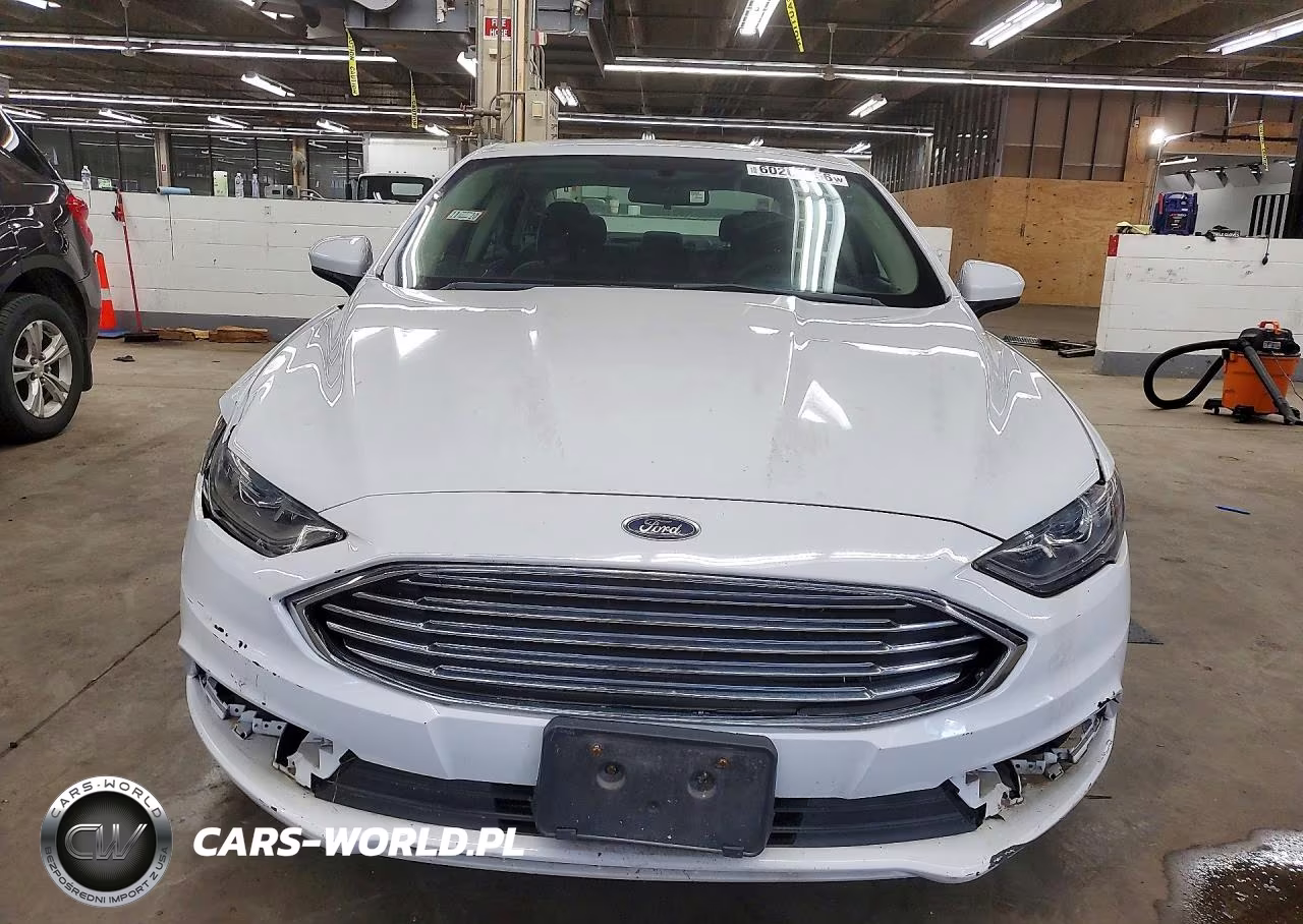 2017 Ford Fusion Se Hybrid VIN:3FA6P0LU0HR323342 - 5