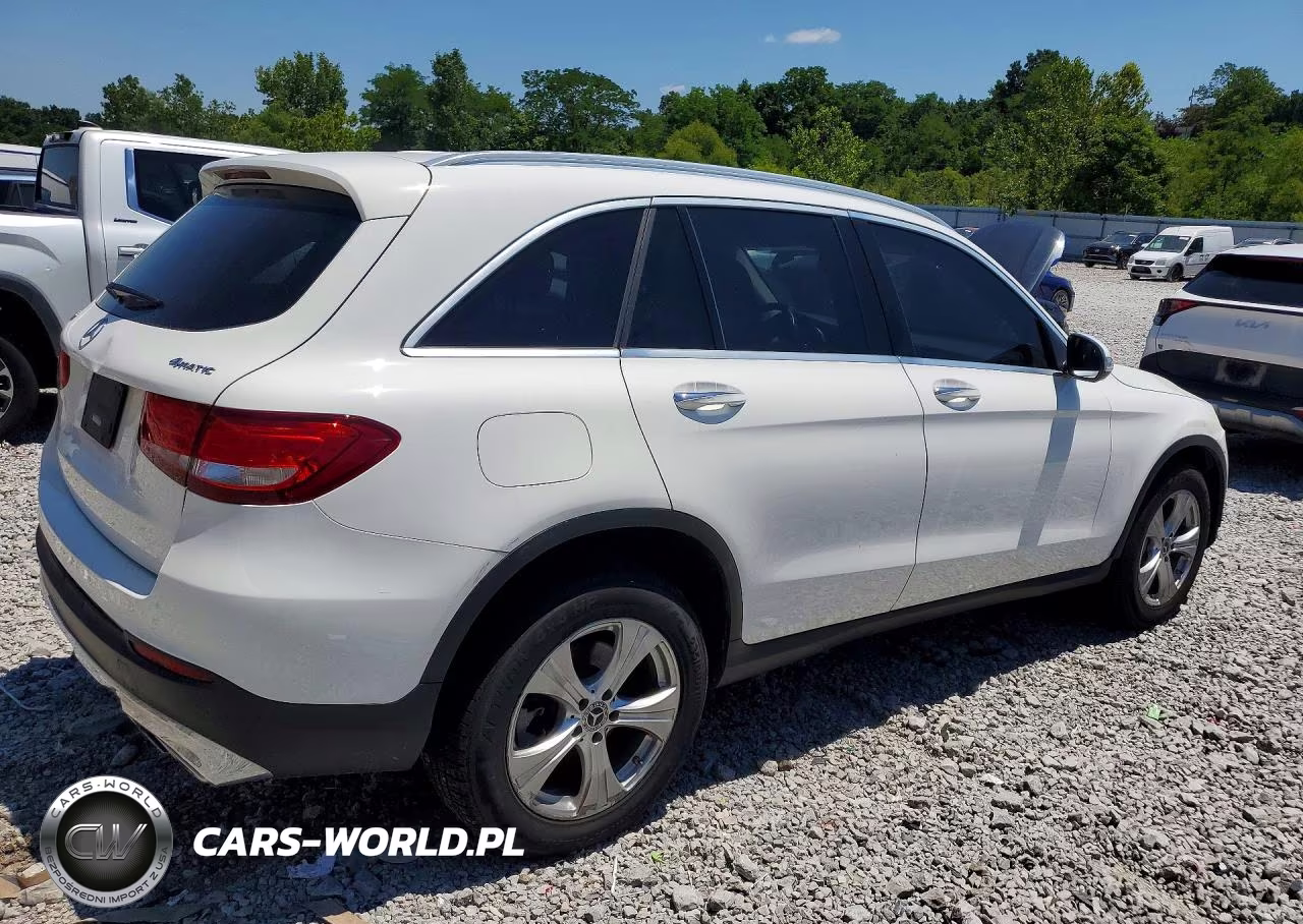 2017 Mercedes-Benz Glc 300 4Matic VIN:WDC0G4KB4HV002490 - 3
