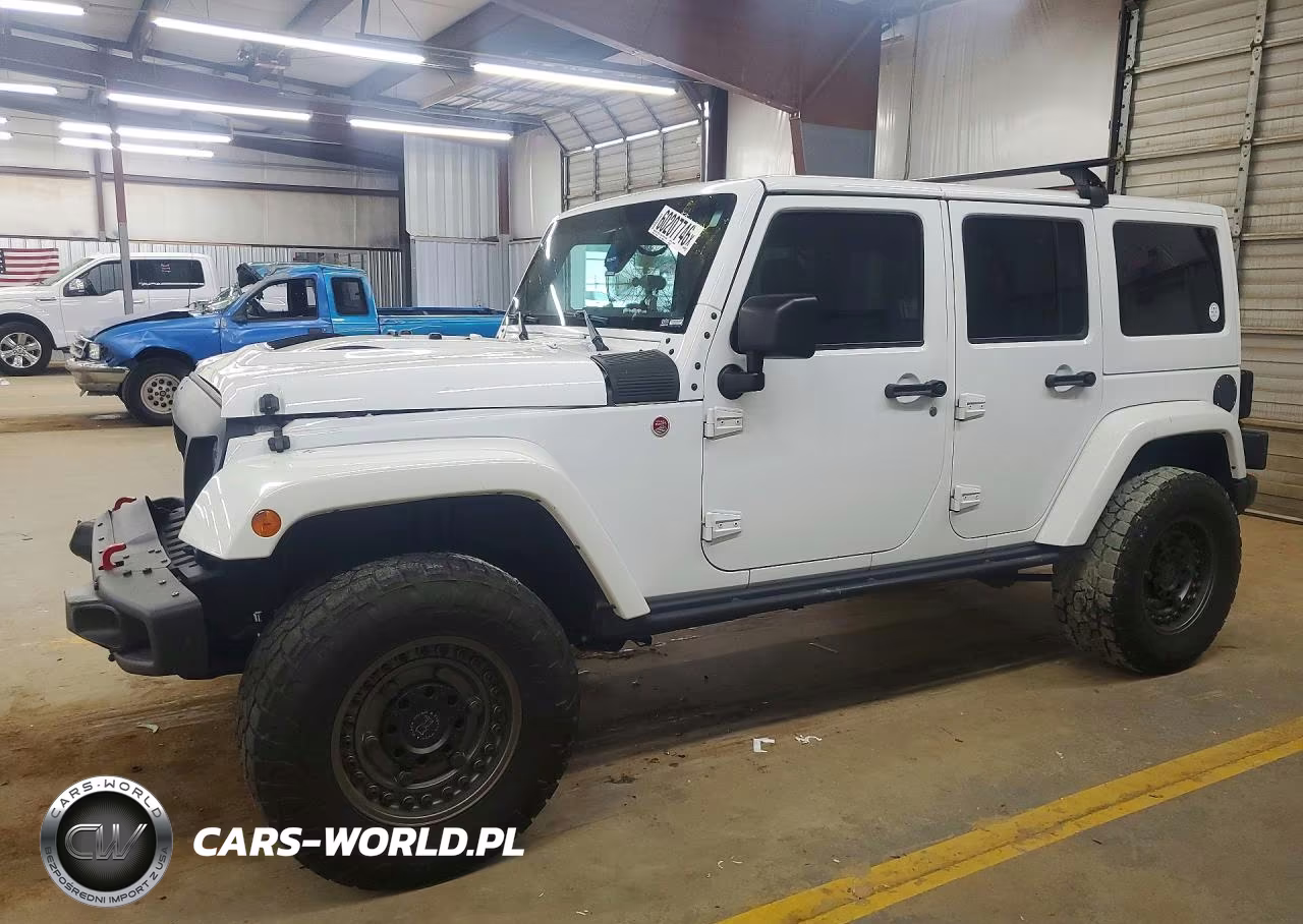 2015 Jeep Wrangler Unlimited Rubicon VIN:1C4BJWFG5FL769825 - 1