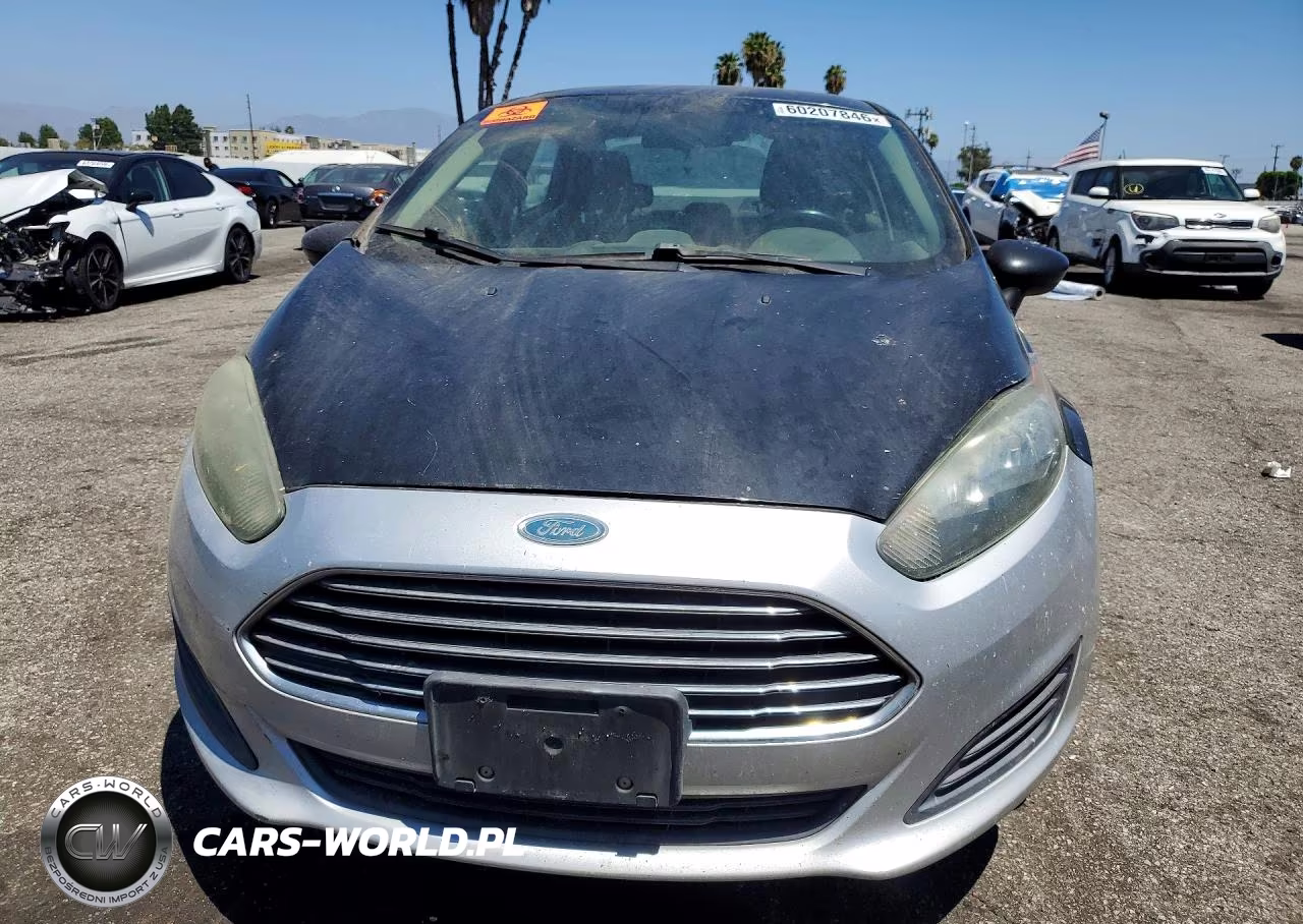 2015 Ford Fiesta S VIN:3FADP4AJ1FM176076 - 5