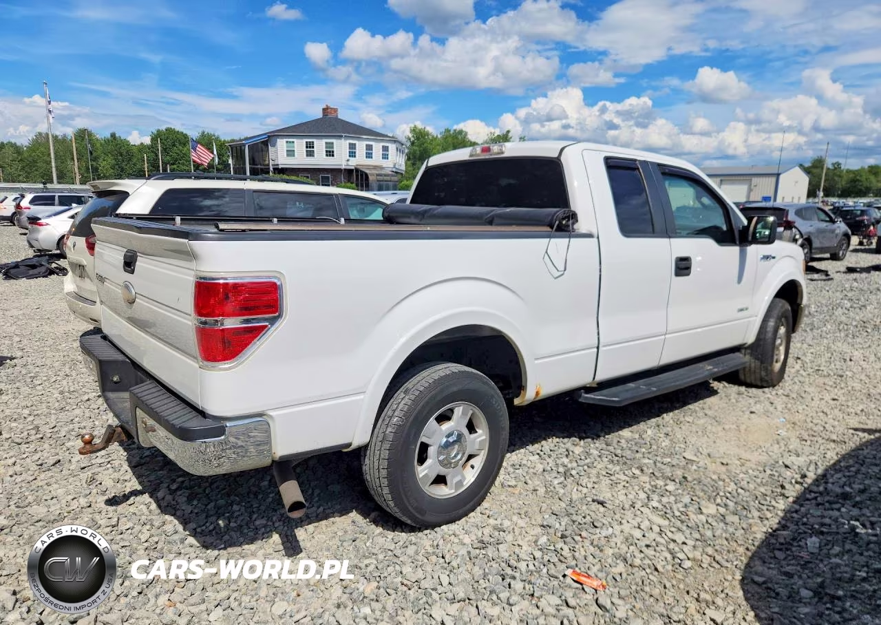 2011 Ford F150 Super Cab VIN:1FTFX1ET5BFC28137 - 3
