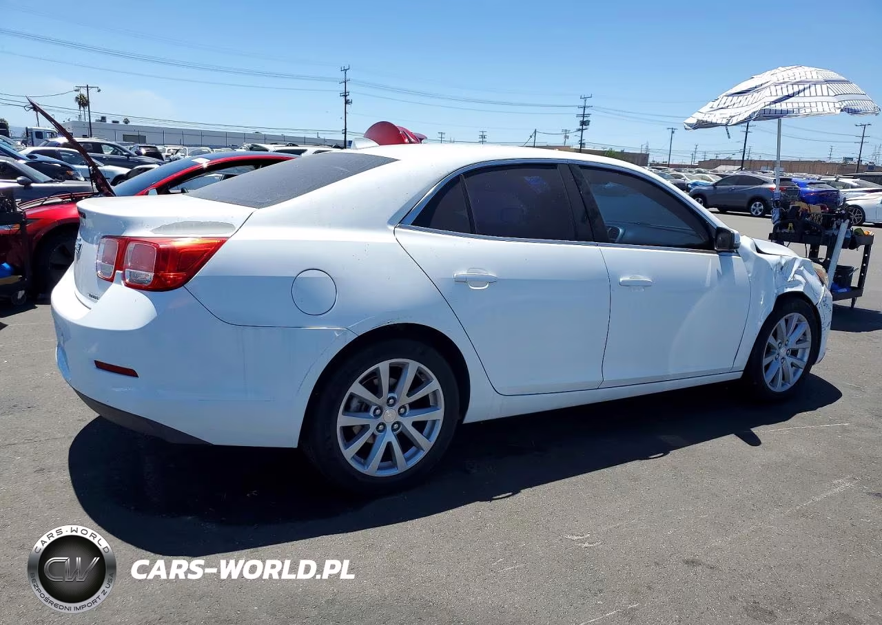 2013 Chevrolet Malibu 2Lt VIN:1G11E5SA0DF288266 - 3