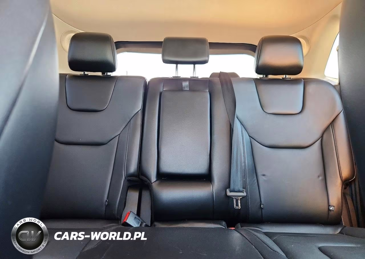 2018 Ford Edge Titanium VIN:2FMPK3K98JBB44414 - 10