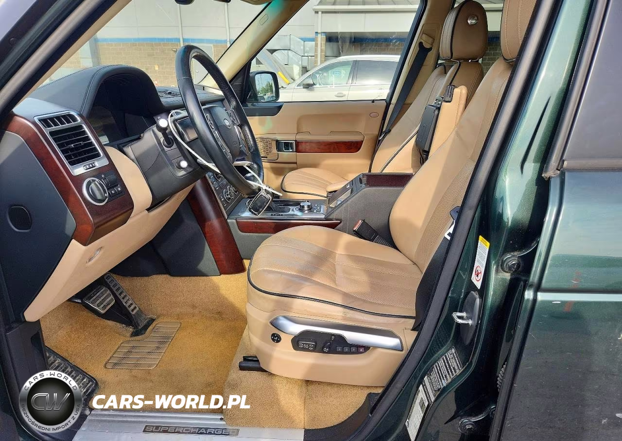 2010 Land Rover Range Rover Hse Luxury VIN:SALMF1E46AA323460 - 7
