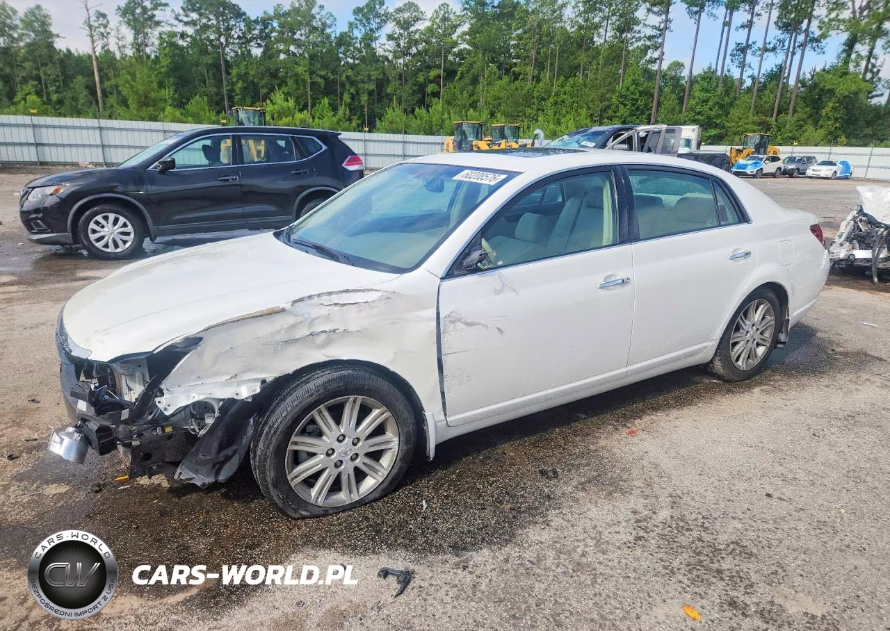 2010 Toyota Avalon Limited