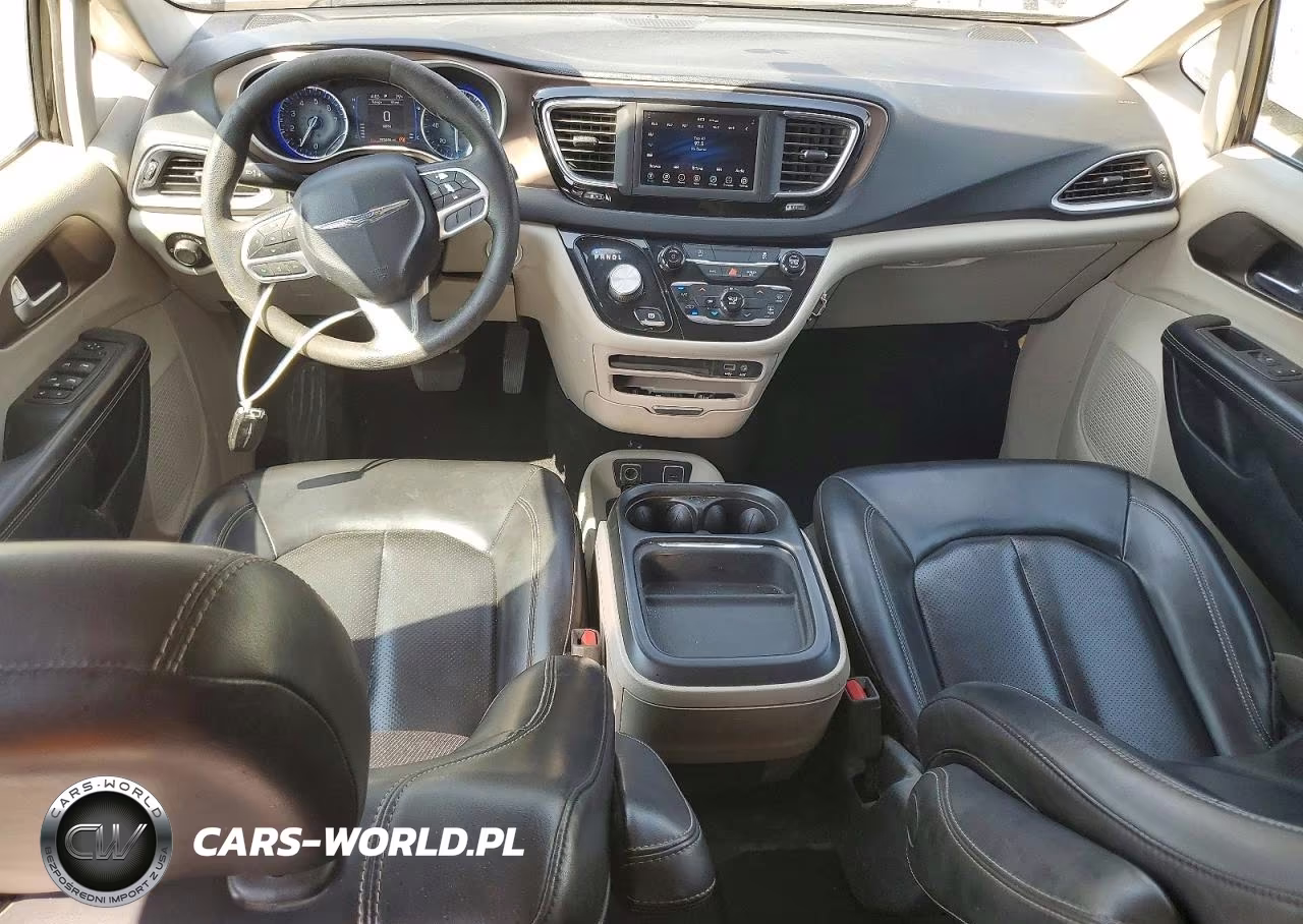 2020 Chrysler Voyager Lxi VIN:2C4RC1DGXLR266017 - 8