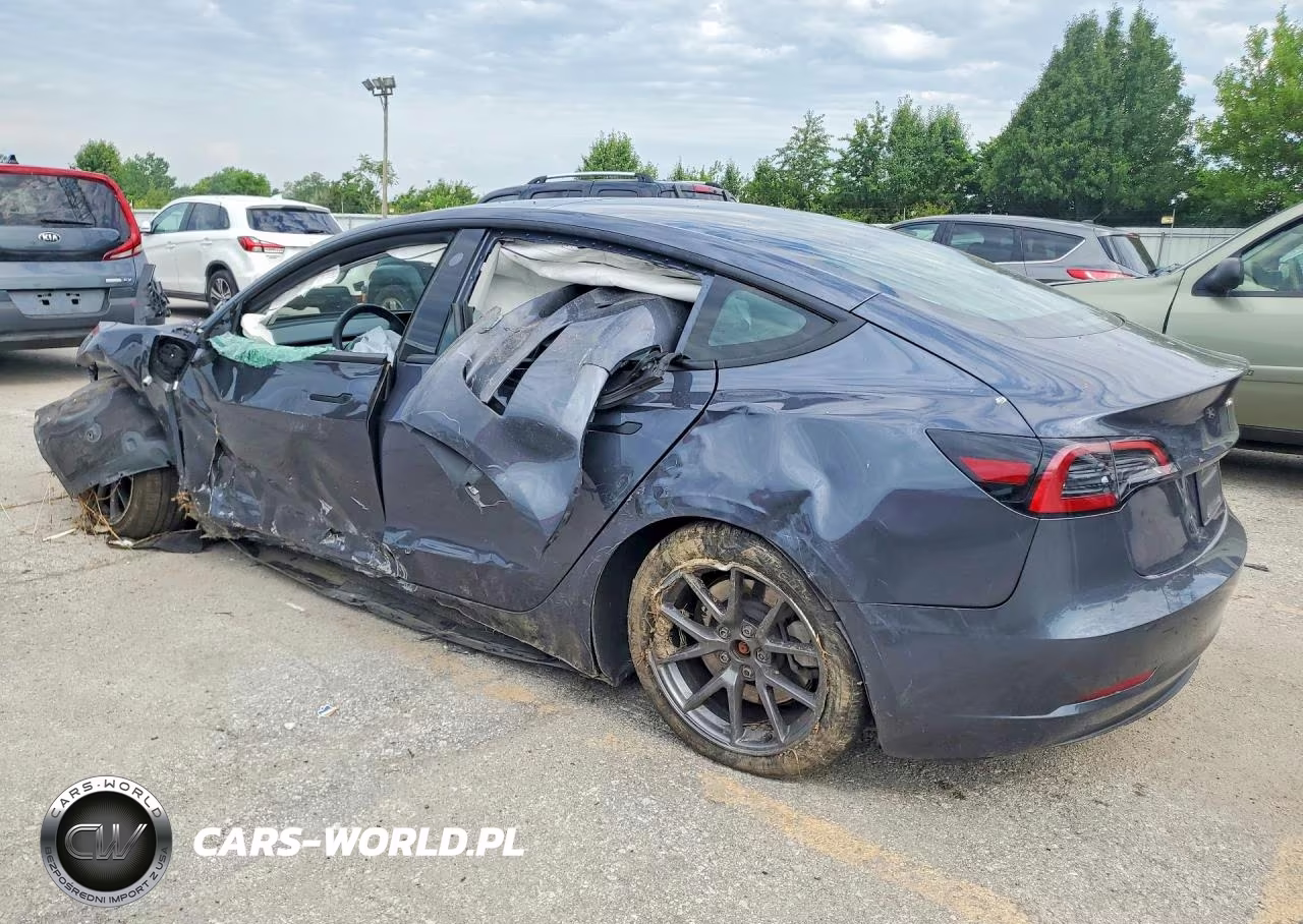 2023 Tesla Model 3 VIN:5YJ3E1EB7PF605370 - 2