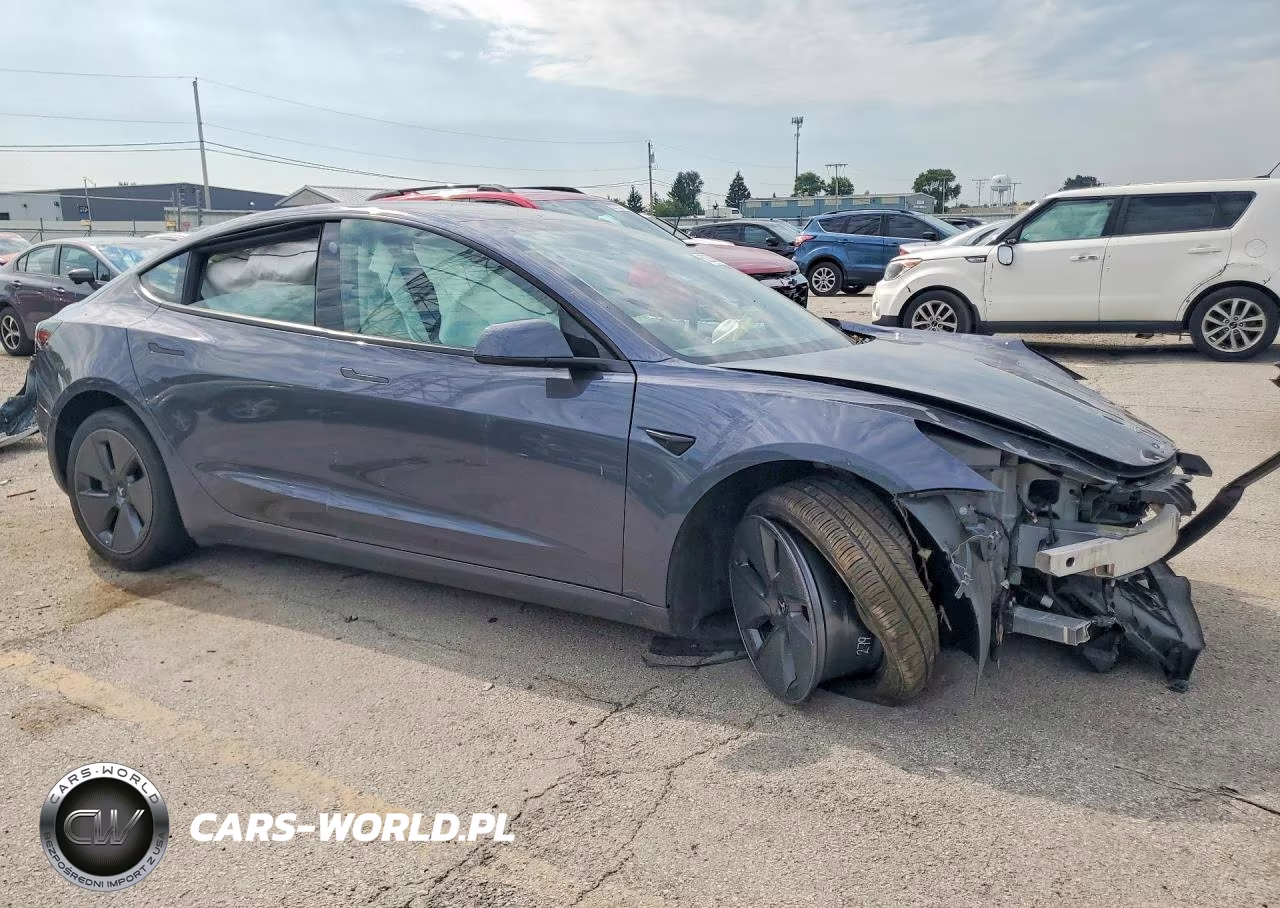 2023 Tesla Model 3 VIN:5YJ3E1EB7PF605370 - 4