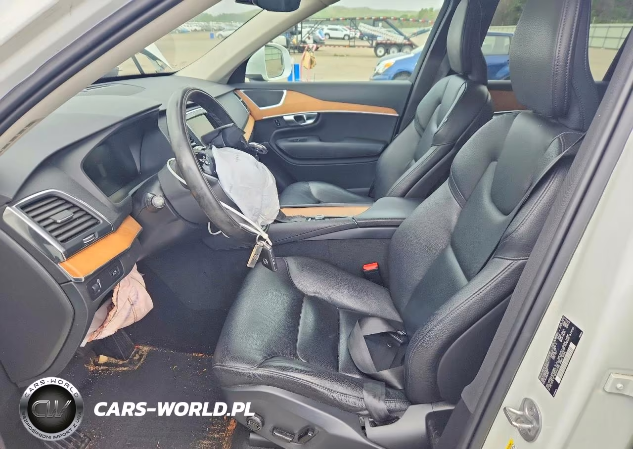 2022 Volvo Xc90 T6 Momentum VIN:YV4A221K1N1836411 - 7