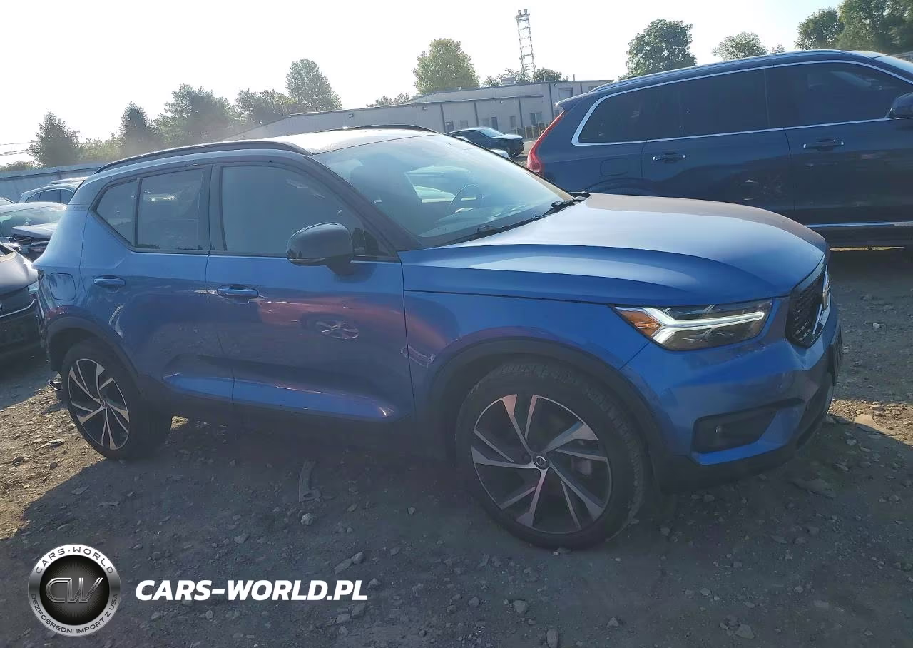 2020 Volvo Xc40 T5 R-Design VIN:YV4162UM3L2217057 - 4