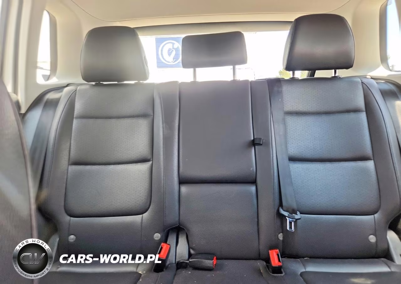 2017 Volkswagen Tiguan S VIN:WVGBV7AX2HK000267 - 10