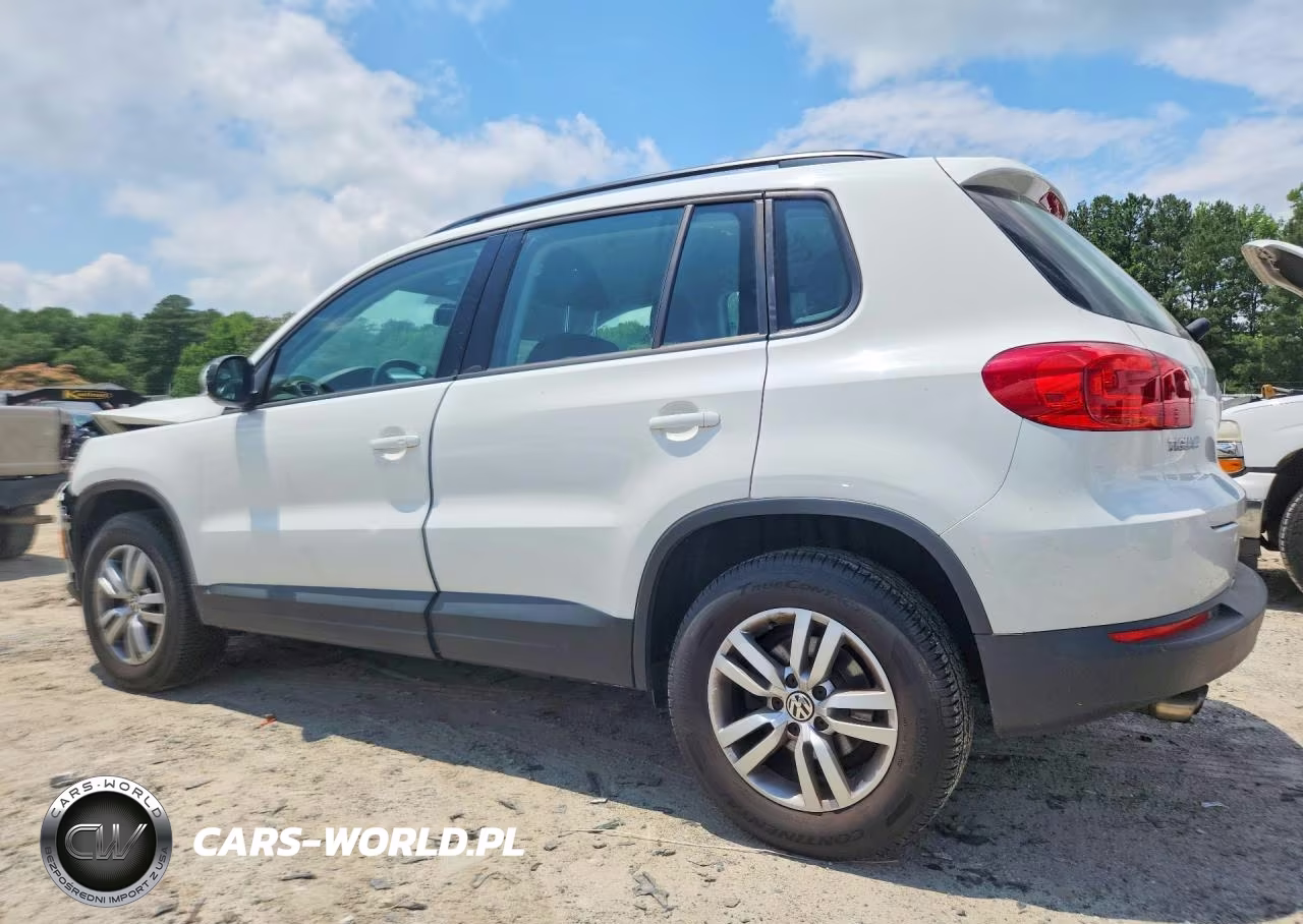 2017 Volkswagen Tiguan S VIN:WVGBV7AX2HK000267 - 2