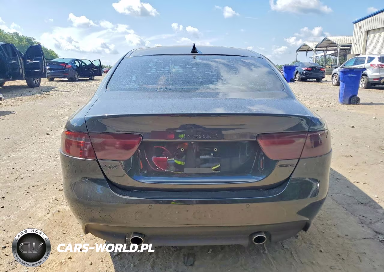 2017 Jaguar Xe Prestige VIN:SAJAE4BG9HA963719 - 6
