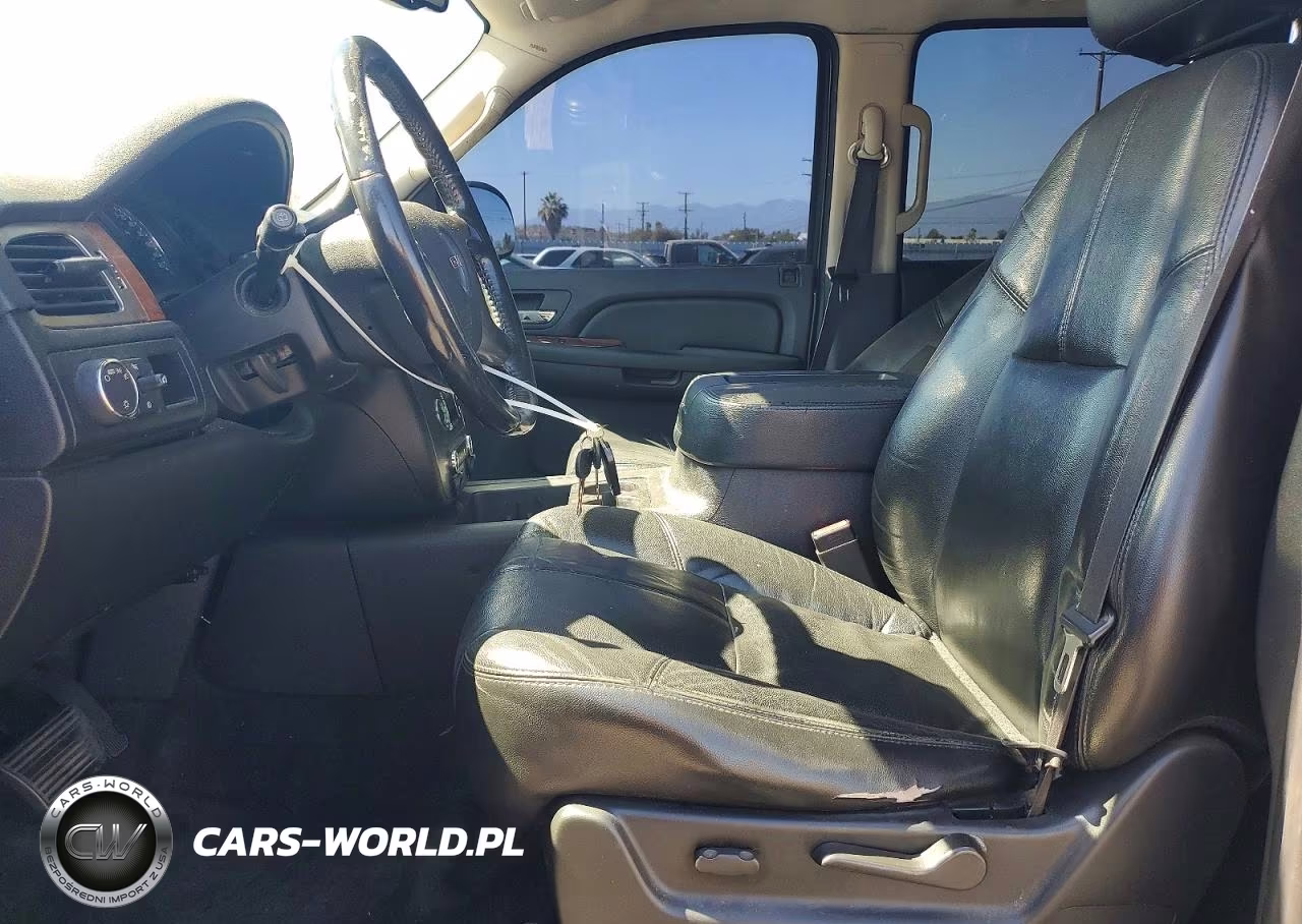 2007 GMC Yukon VIN:1GKFC13J47J118783 - 7