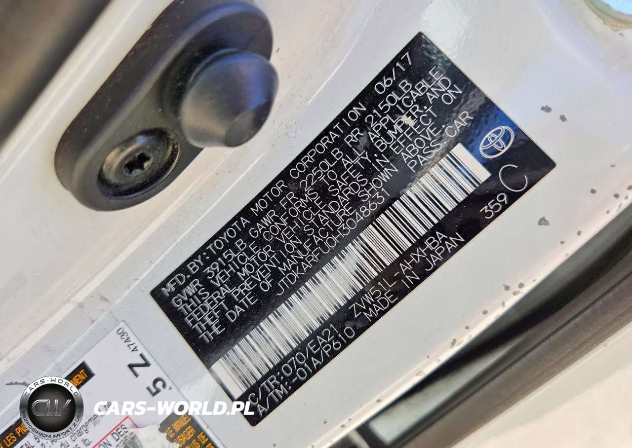 2017 Toyota Prius Three Touring VIN:JTDKARFU0H3048631 - 12