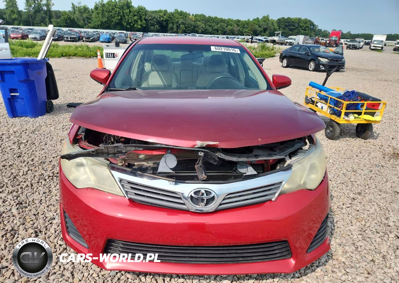 2014 Toyota Camry L VIN:4T1BF1FK6EU840303 - 5