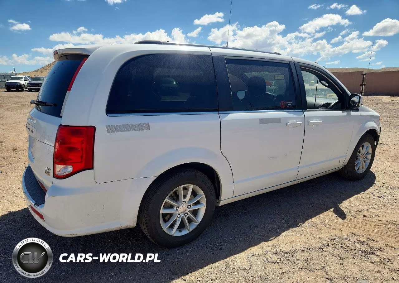 2019 Dodge Grand Caravan Sxt VIN:2C4RDGCG9KR807672 - 3