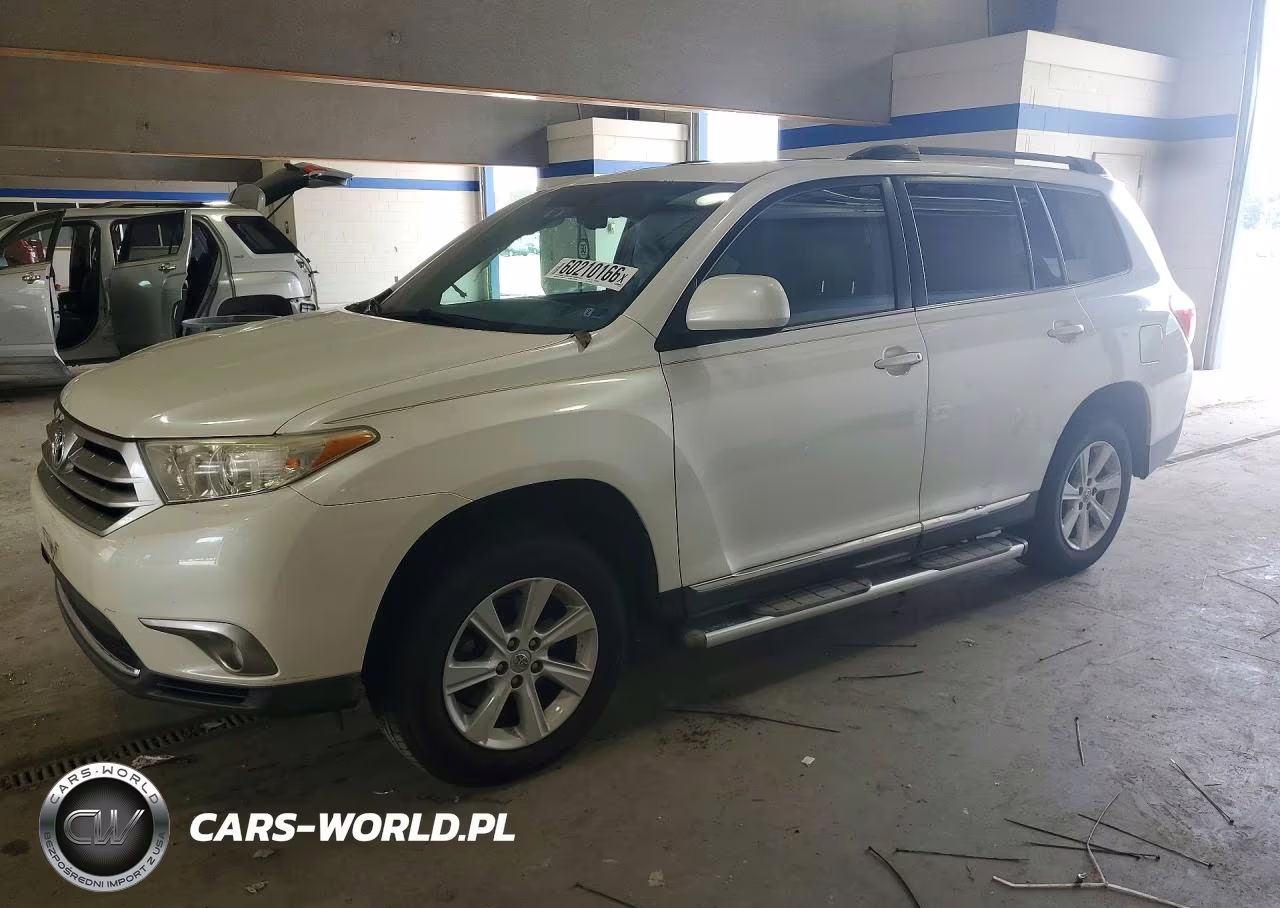 2012 Toyota Highlander Se
