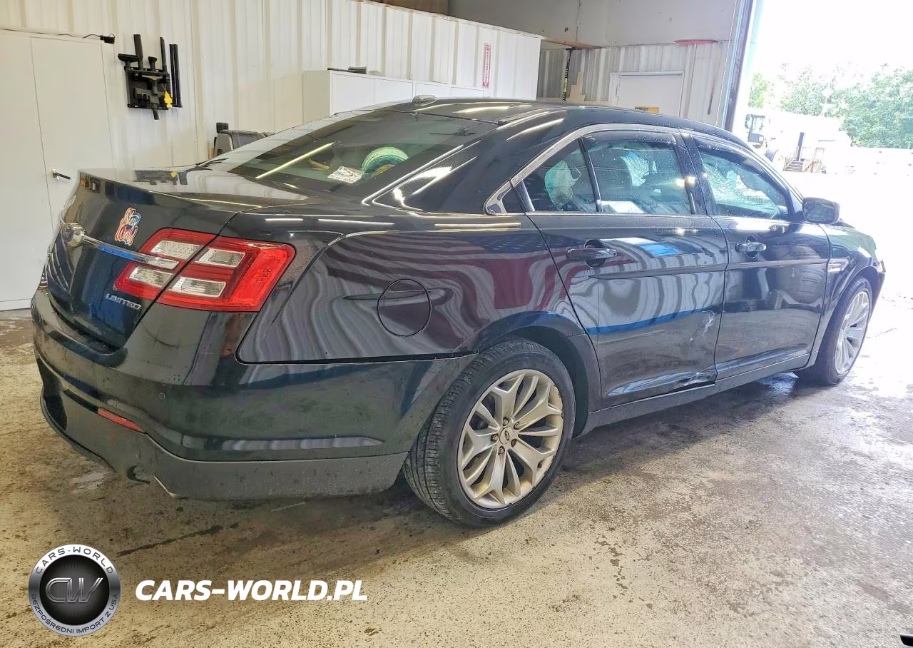 2017 Ford Taurus Limited VIN:1FAHP2F80HG114905 - 3