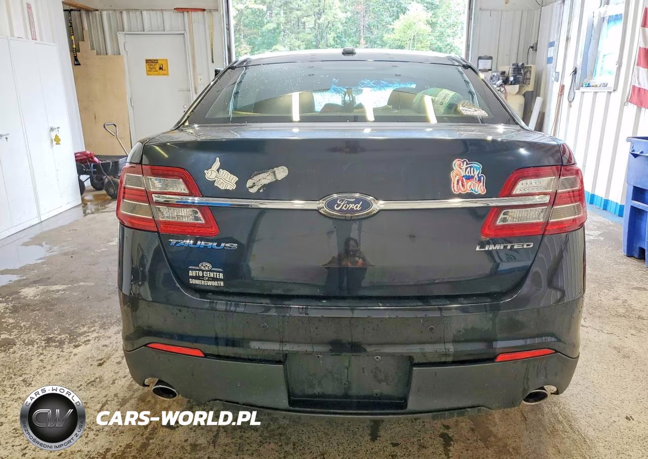 2017 Ford Taurus Limited VIN:1FAHP2F80HG114905 - 6